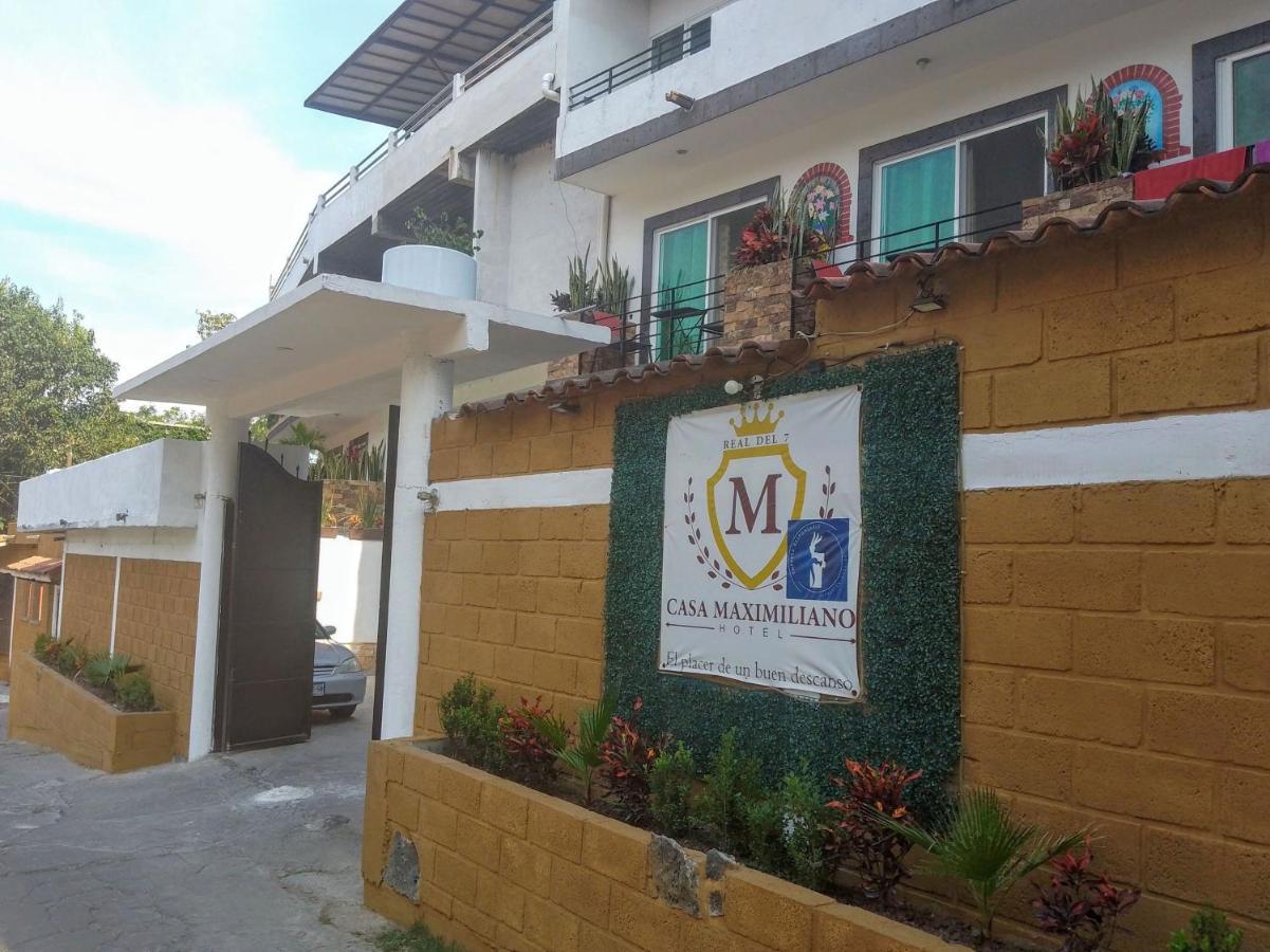 טפוזטלן Hotel Casa Maximiliano מראה חיצוני תמונה