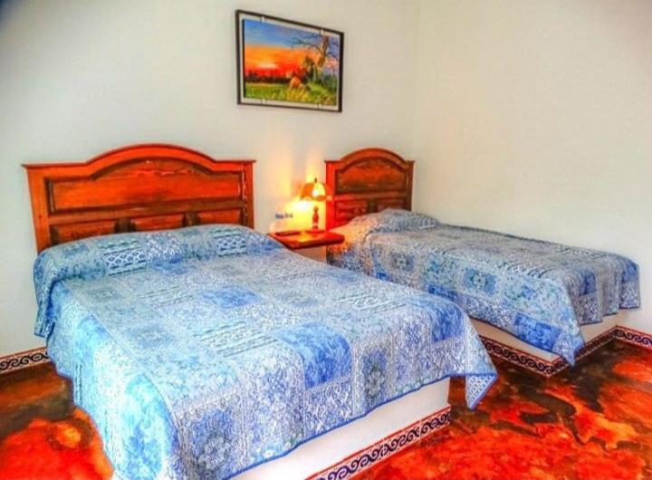 טפוזטלן Hotel Casa Maximiliano מראה חיצוני תמונה