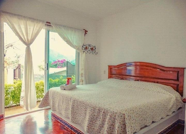 טפוזטלן Hotel Casa Maximiliano מראה חיצוני תמונה
