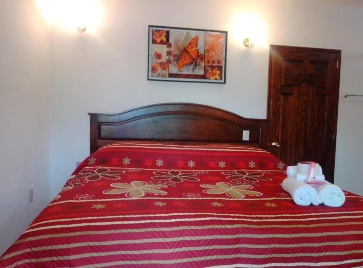טפוזטלן Hotel Casa Maximiliano מראה חיצוני תמונה