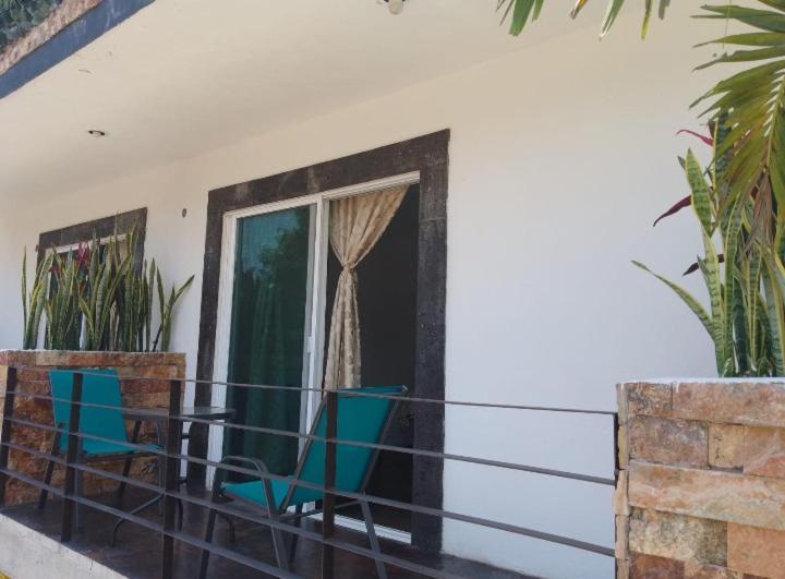 טפוזטלן Hotel Casa Maximiliano מראה חיצוני תמונה