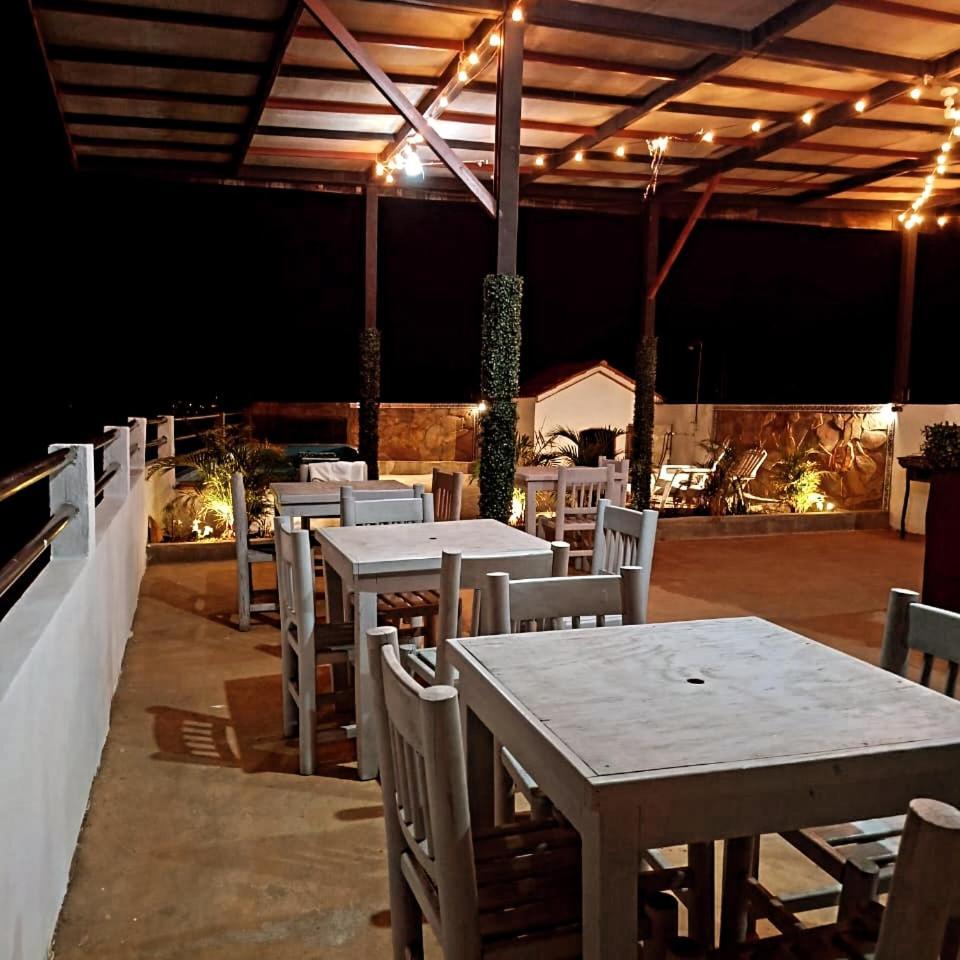 טפוזטלן Hotel Casa Maximiliano מראה חיצוני תמונה